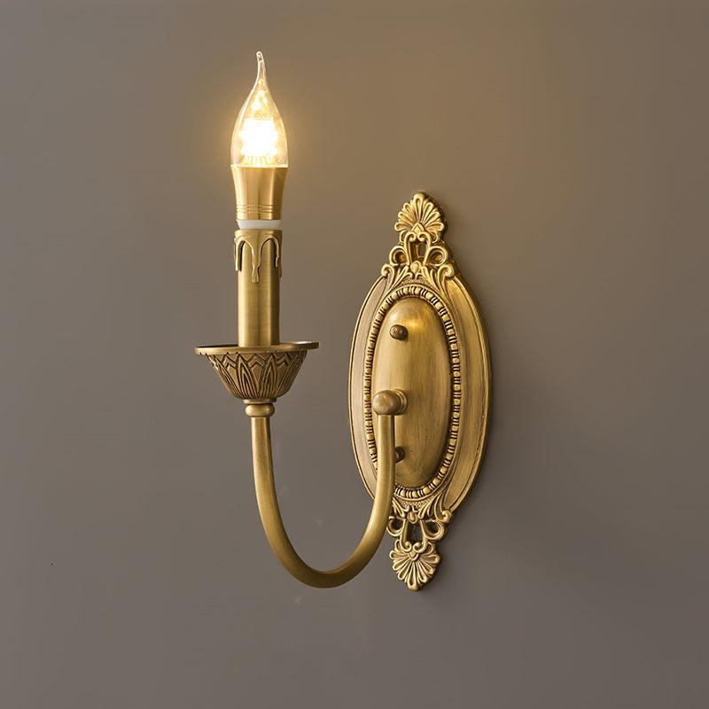Applique a Candela Blair