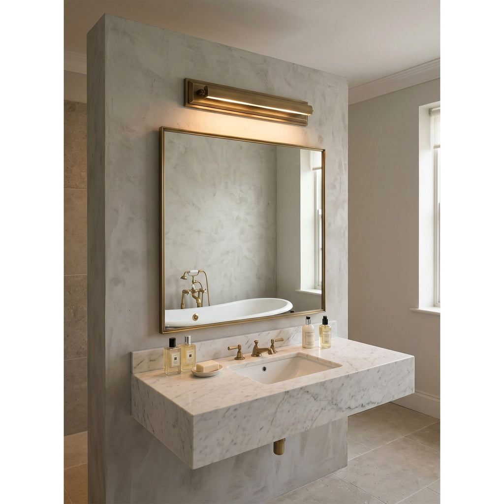 Applique da Parete in Ottone Callahan