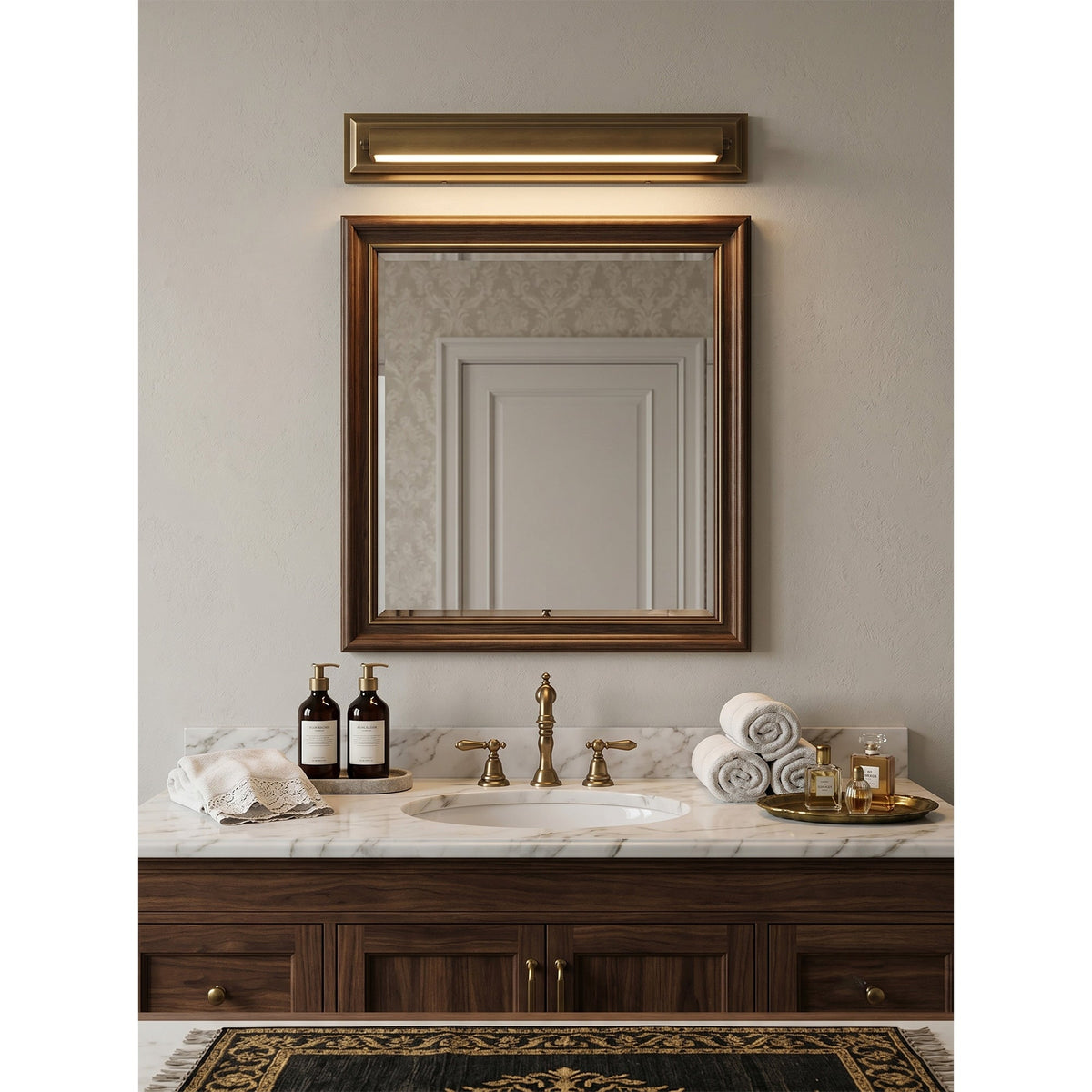 Applique da Parete in Ottone Callahan
