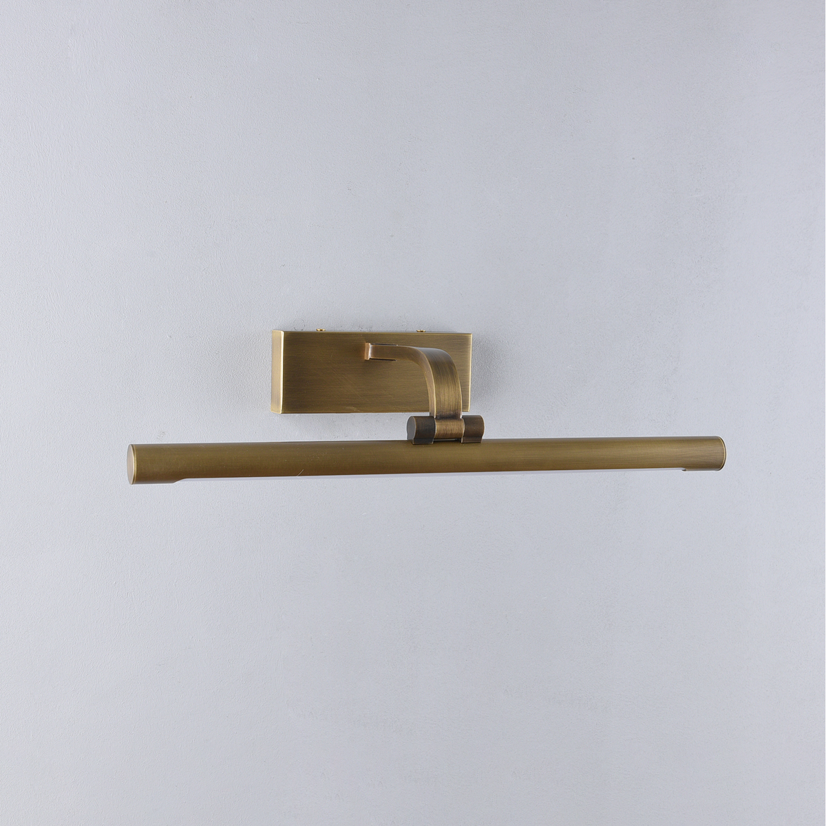 Applique da Parete in Ottone Goya