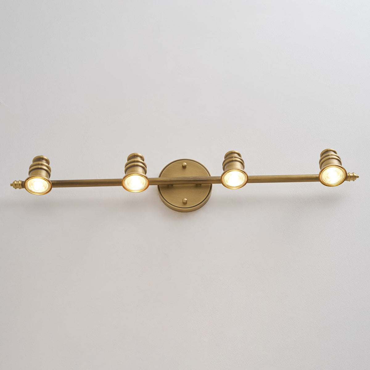 Lampada da Parete in Ottone Halophane