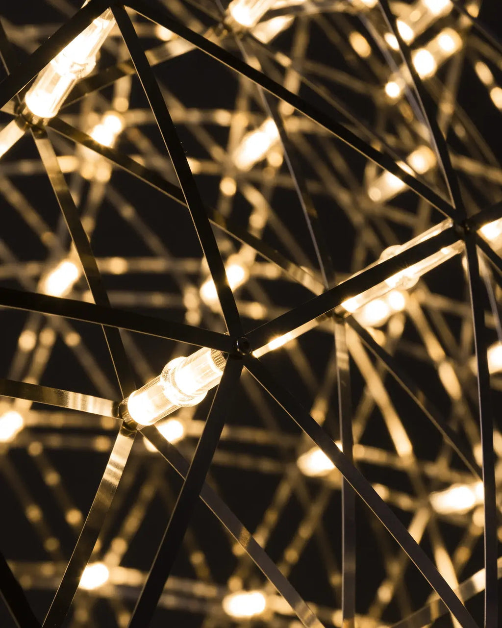 Sfera Pendente LED Geodetica