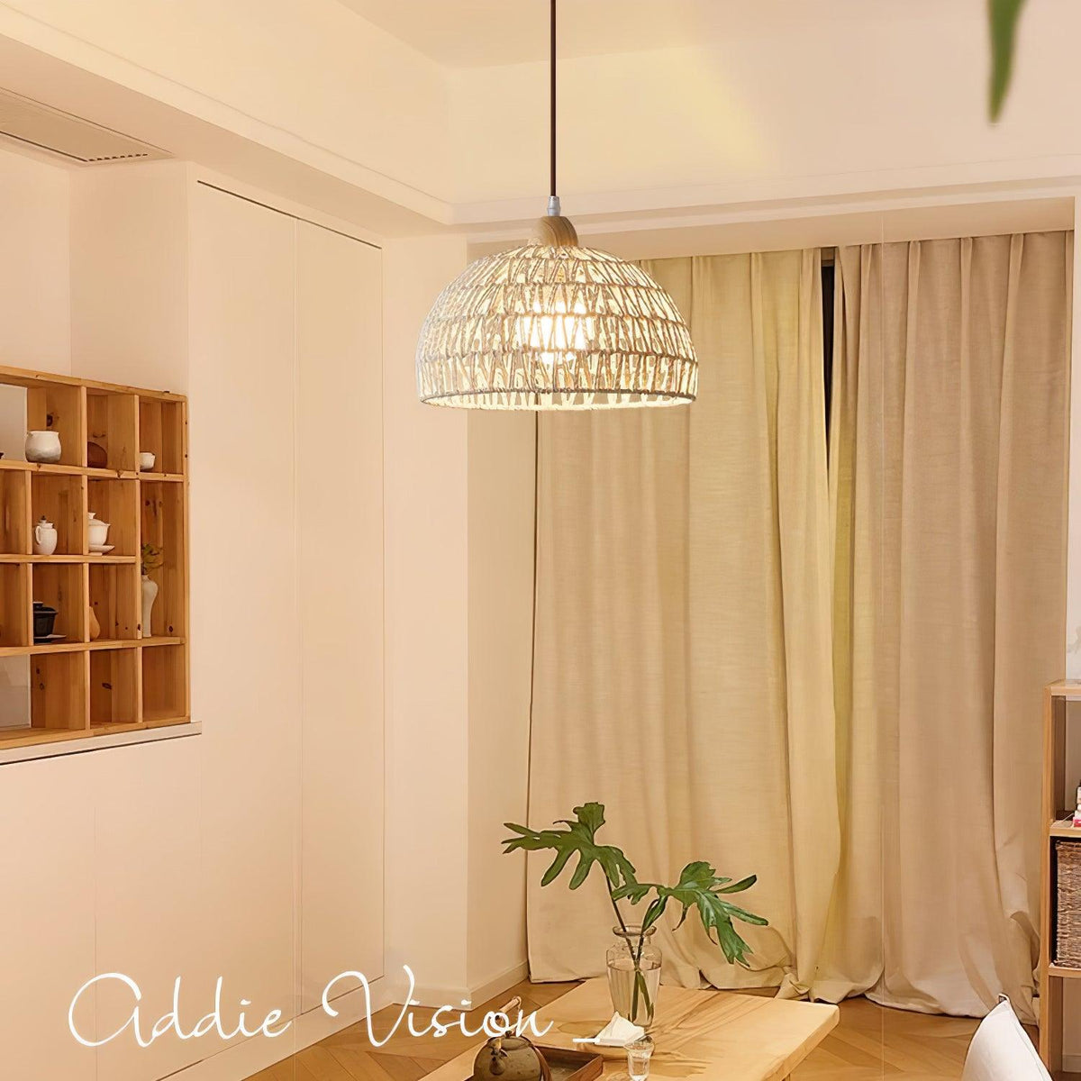 Lampada a sospensione ad arco in rattan