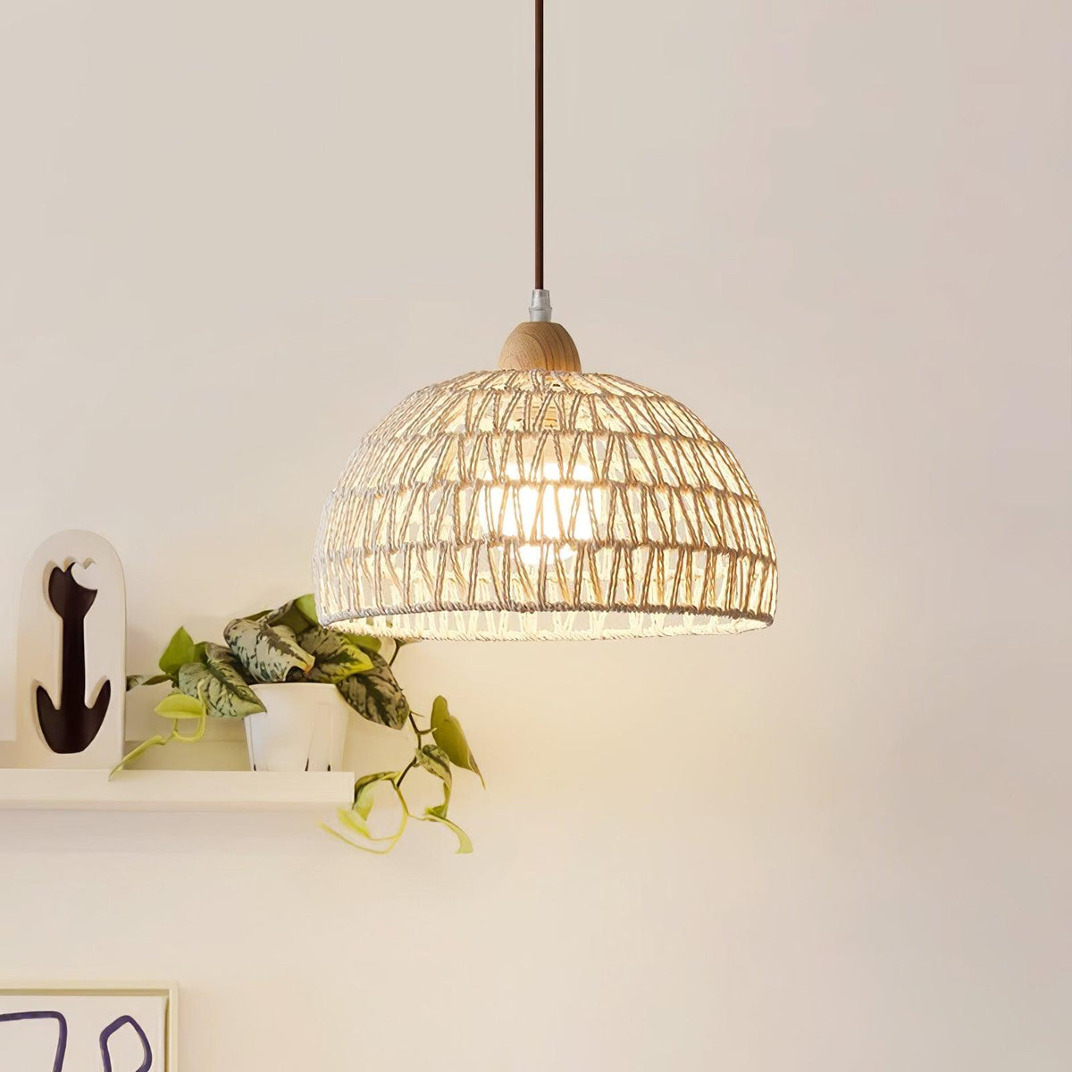 Lampada a sospensione ad arco in rattan