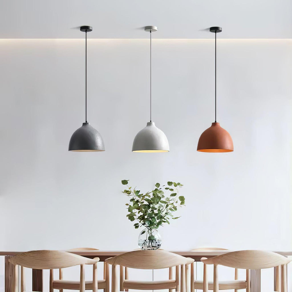 Lampada a sospensione in resina