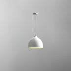 Lampada a sospensione in resina
