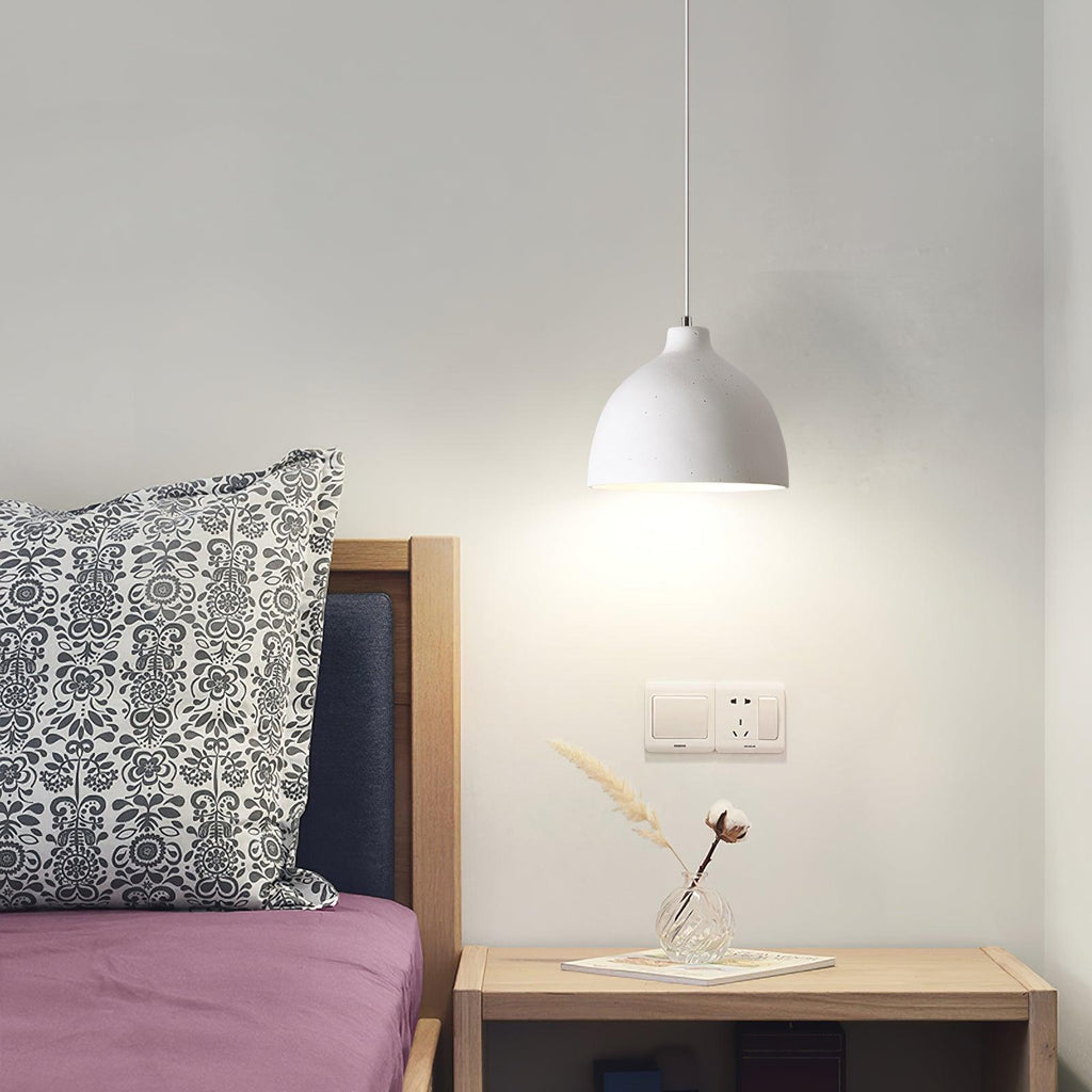 Lampada a sospensione in resina