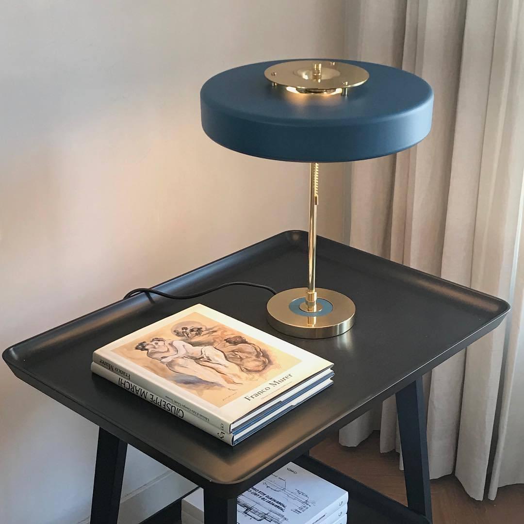 Lampada da tavolo Revolve