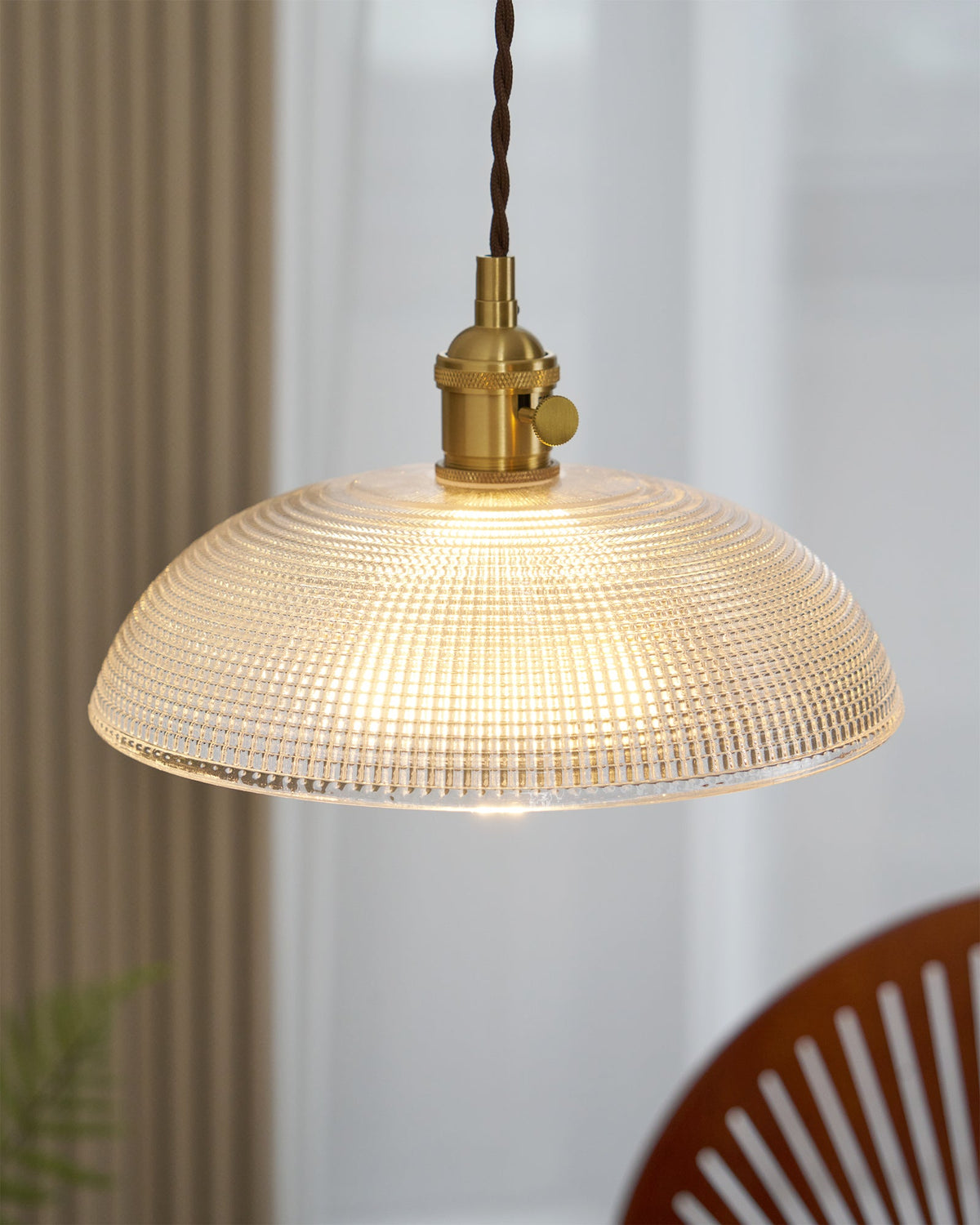 Lampada a sospensione a spirale rigata