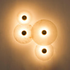 Lampada da Parete Rotonda in Alabastro con Finitura in Ottone