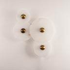 Lampada da Parete Rotonda in Alabastro con Finitura in Ottone