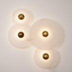Lampada da Parete Rotonda in Alabastro con Finitura in Ottone