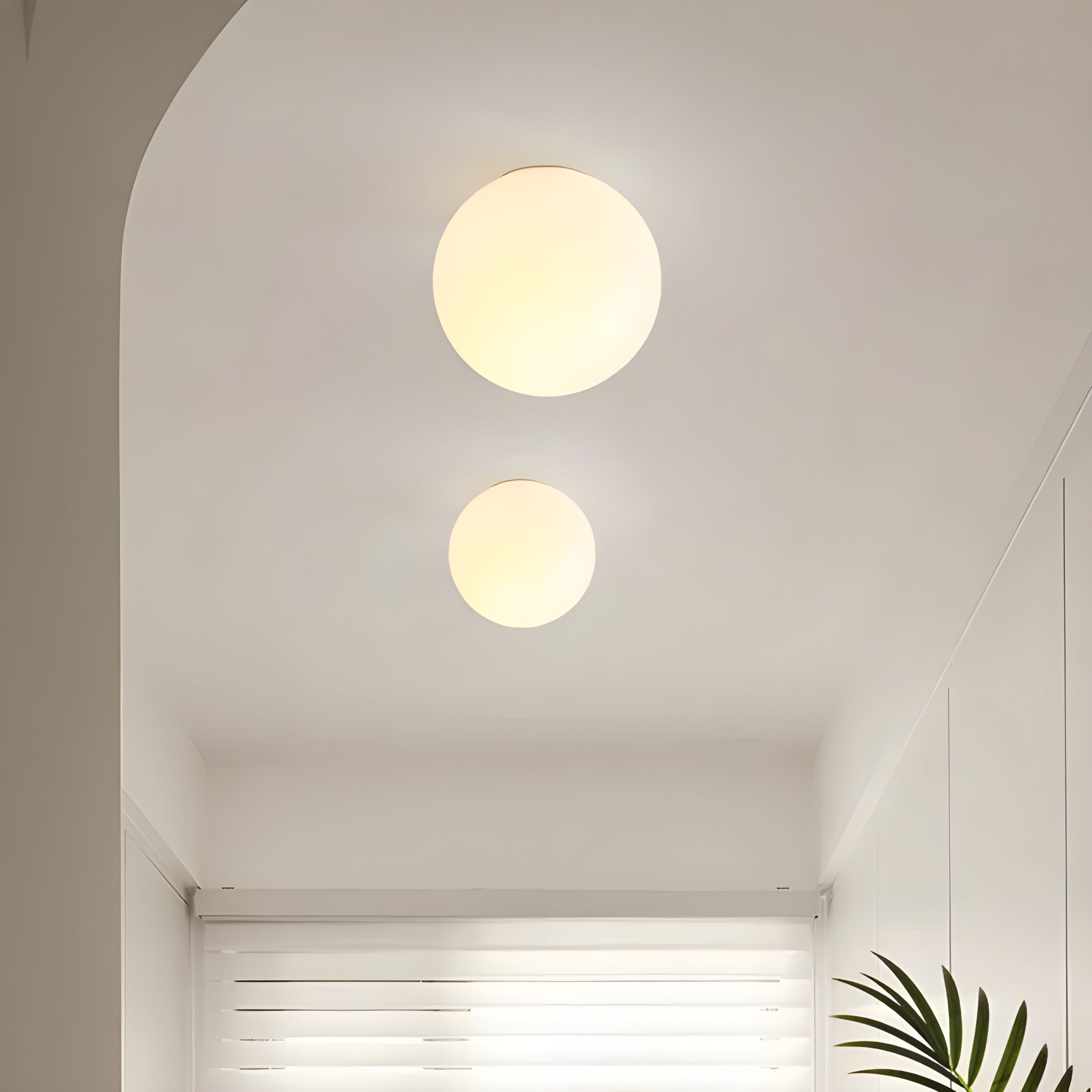 Lampada da parete moderna in vetro opaco