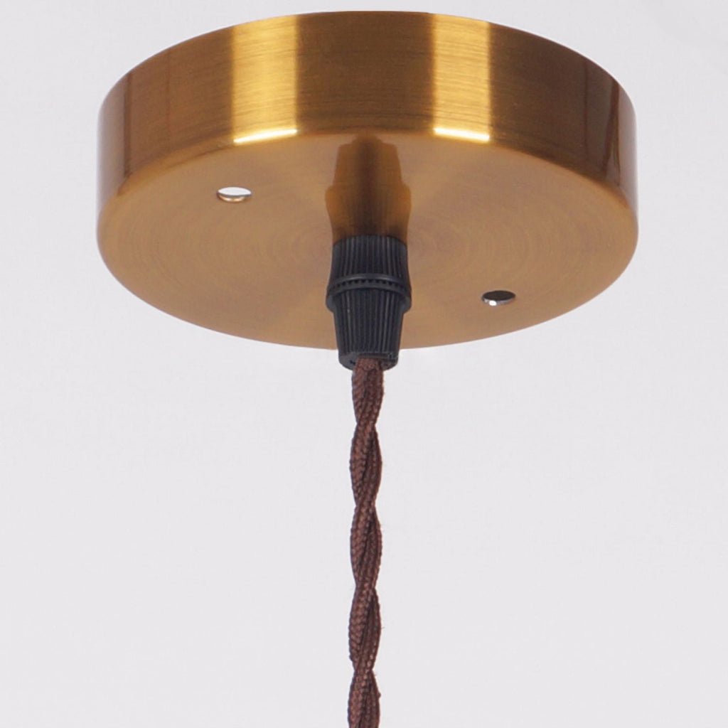 Lampada a sospensione con paralume rustico