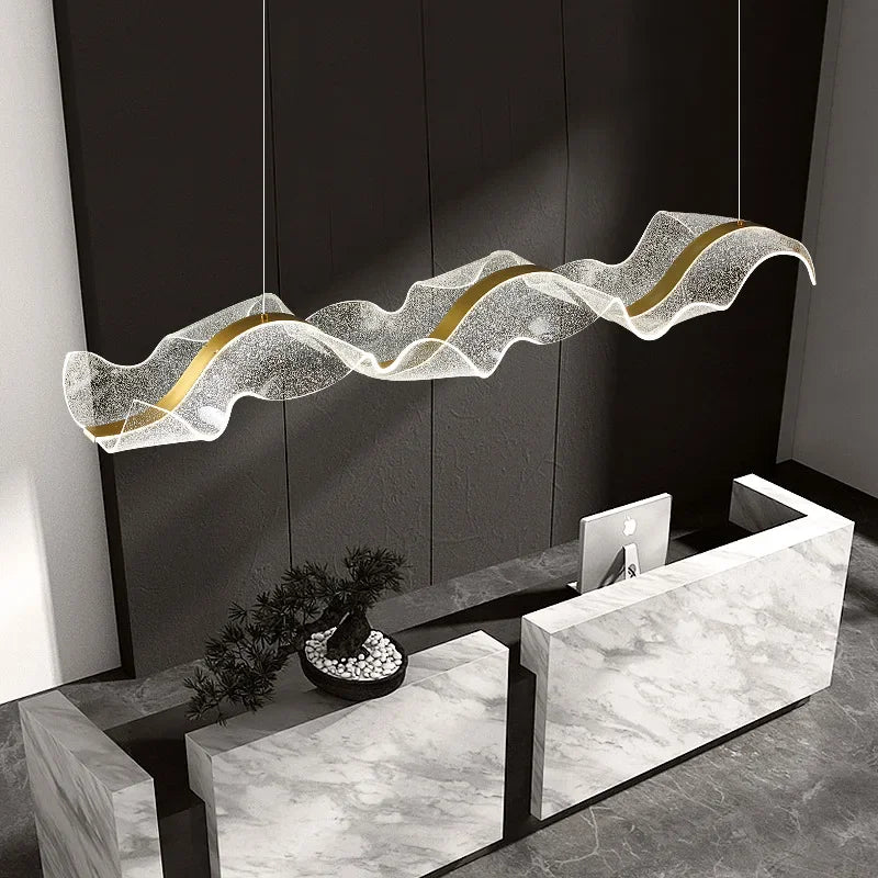 Kirsten Luminaires Sospensione Vaga Moderna Metallo/Acrilico Bianco/Oro Salotto