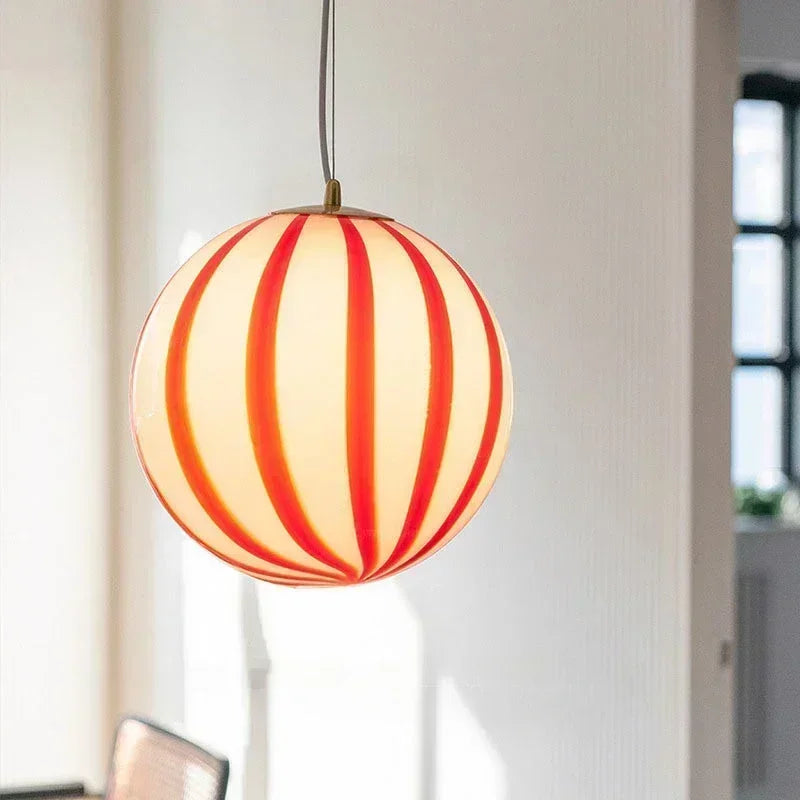 Lampada a Sospensione con Sfera di Vetro Colorata