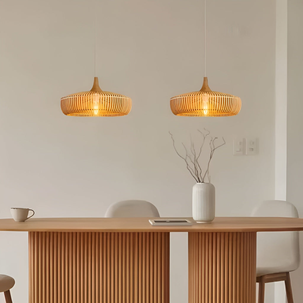 Lampada a sospensione in legno – Illuminazione di alta qualità per un ambiente accogliente