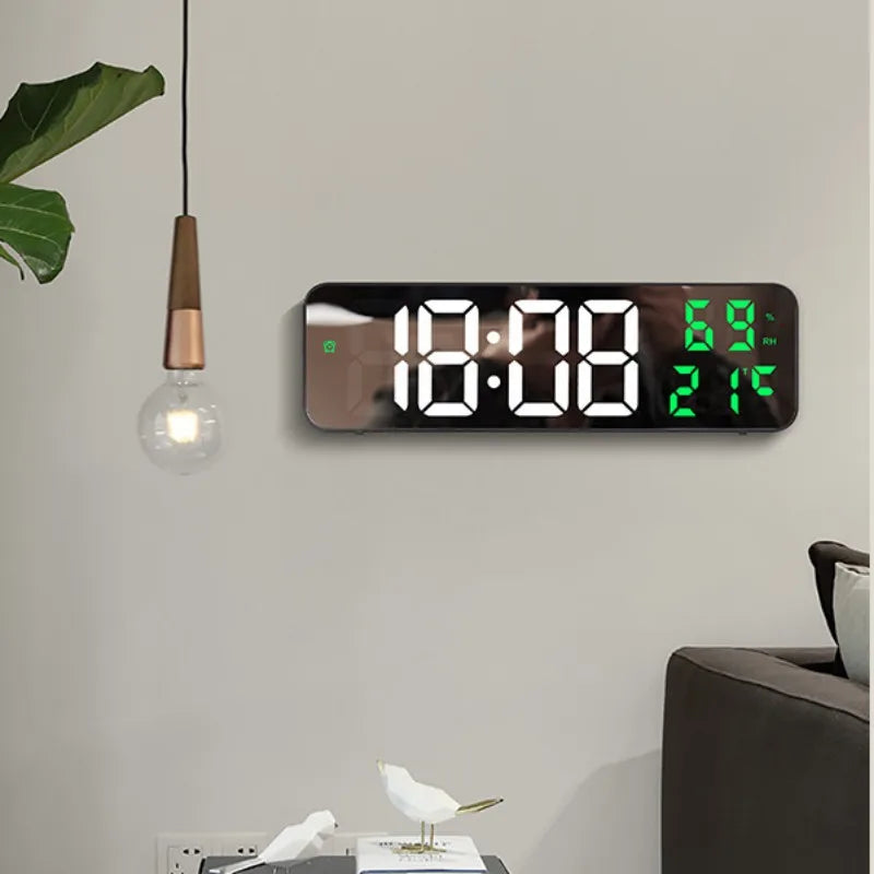 TimeSense - Orologio LED intelligente da parete con monitoraggio climatico
