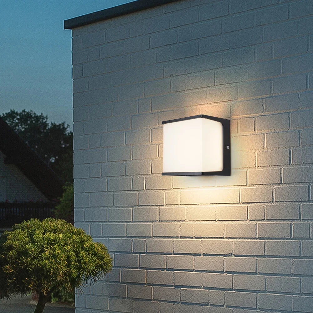 AeroCube Illuminazione da Parete Esterno | LED Moderno Impermeabile