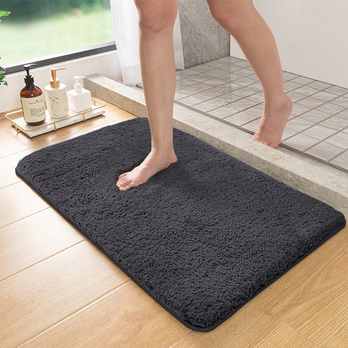Marcella - Tappeto da Bagno Antiscivolo a Pelo Lungo con Capacità Assorbente per Doccia e Pavimento del WC