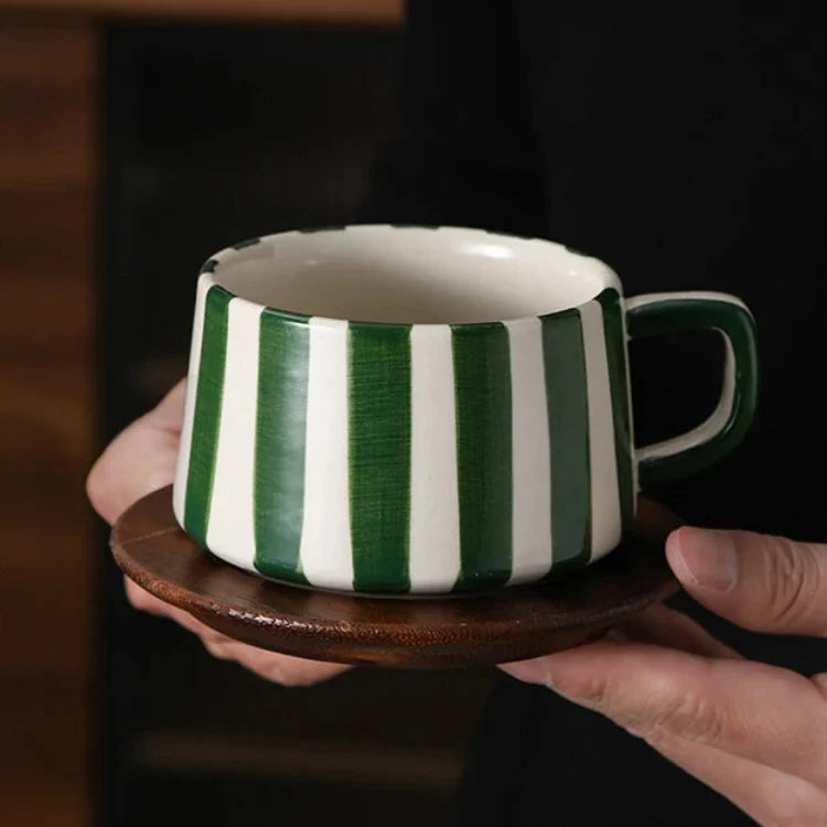 Tazza e piattino in ceramica Henrik