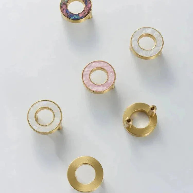 Maniglia ad Anello in Ottone Amyra