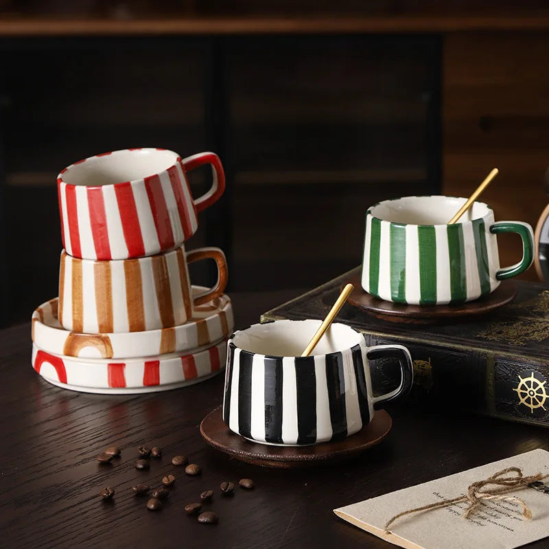 Tazza e piattino in ceramica Henrik