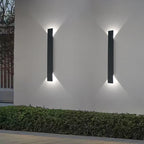 LumaShield Duo – Lampada da Parete LED Nera & Bianca