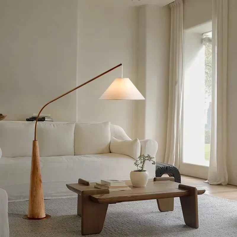 LumiArc – Lampada da terra in legno di lusso con paralume in tessuto