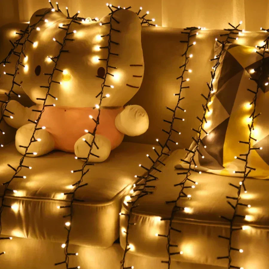 Luci di Natale LED 10 Metri – 1000 Lampadine Bianche Calde per Interni ed Esterni