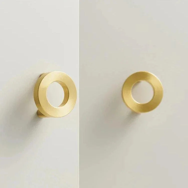 Maniglia ad Anello in Ottone Amyra