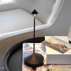 LumaTouch – Lampada da Tavolo LED Ricaricabile con Dimming Continuo