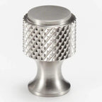 Manopole Kairi con Intaglio a Diamante