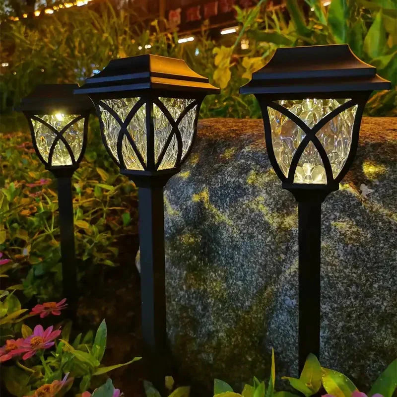 Lampada solare da esterno con charme naturale