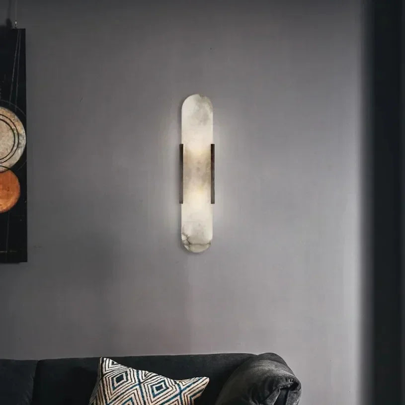 Lampada da Parete in Marmo di Lusso – Design Moderno con Illuminazione Elegante