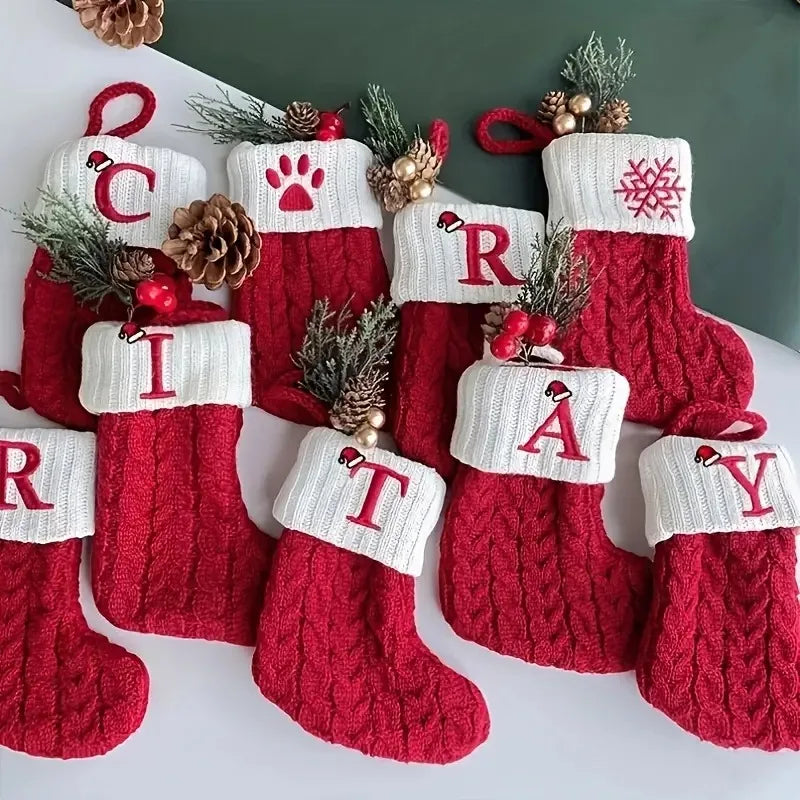 Calza di Natale con Iniziale – Calza di Natale Personalizzata per Decorazioni Natalizie