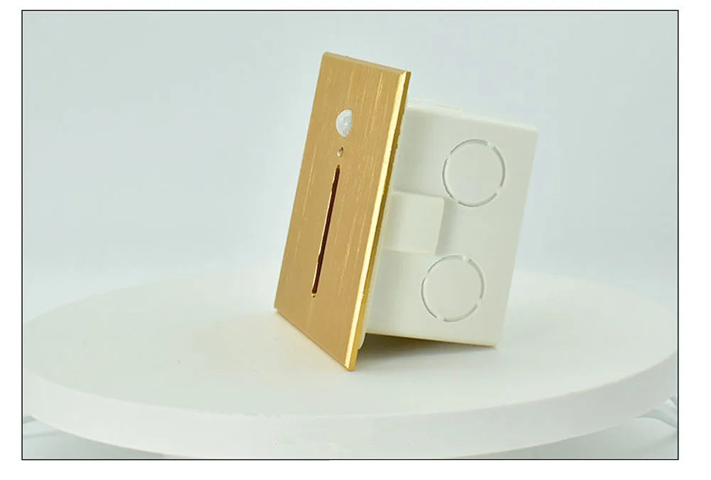 LumiStep Sensor Wall Lamp