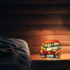 BookGlow - Lampada da tavolo creativa a forma di libro con illuminazione regolabile