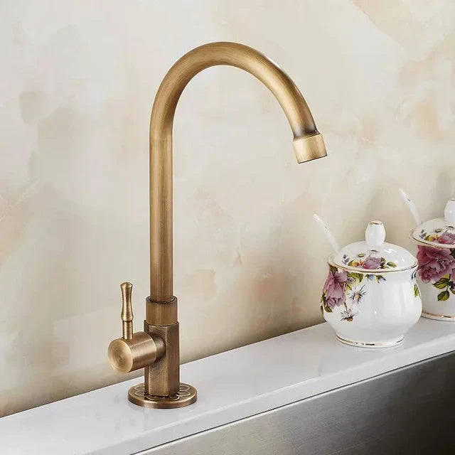 SwanFlow - rubinetto da cucina in ottone anticato con elegante design a collo di cigno
