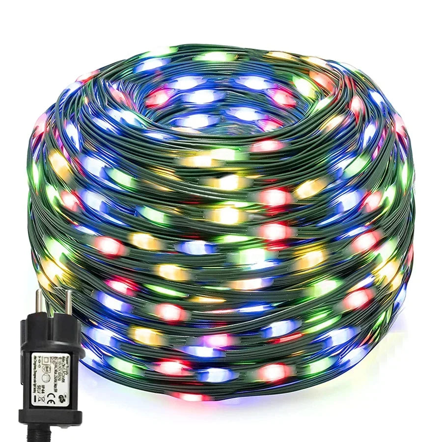 Illuminazione Natalizia a LED Impermeabile per Esterni – Catena Luminosa per Giardino e Terrazzo