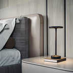 Lampada da Tavolo Ricaricabile LED a Cono in Ottone Moderno 1 Luce