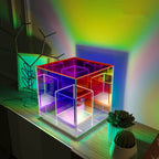 Lampada da Tavolo LED Rubik's Cube RGB in Acrilico Moderno