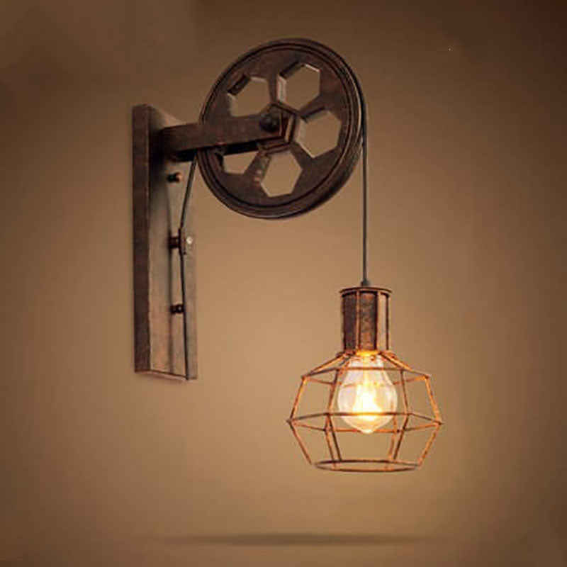 Applique da parete in ferro e legno vintage tradizionale con pulleys a 1 luce