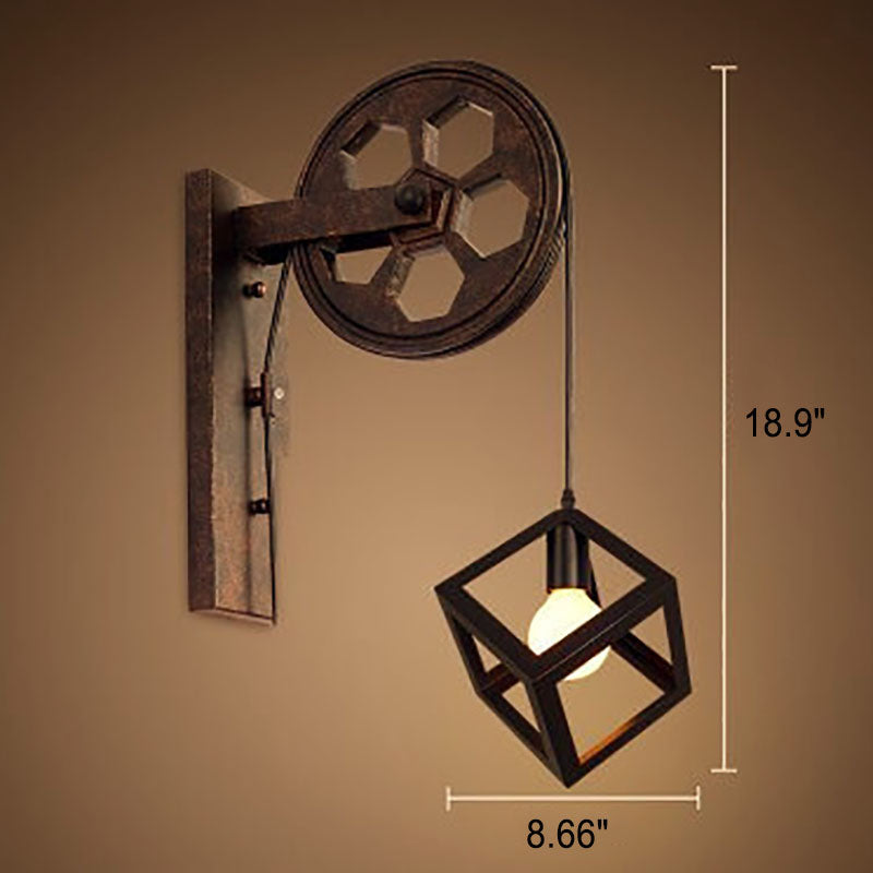 Applique da parete in ferro e legno vintage tradizionale con pulleys a 1 luce