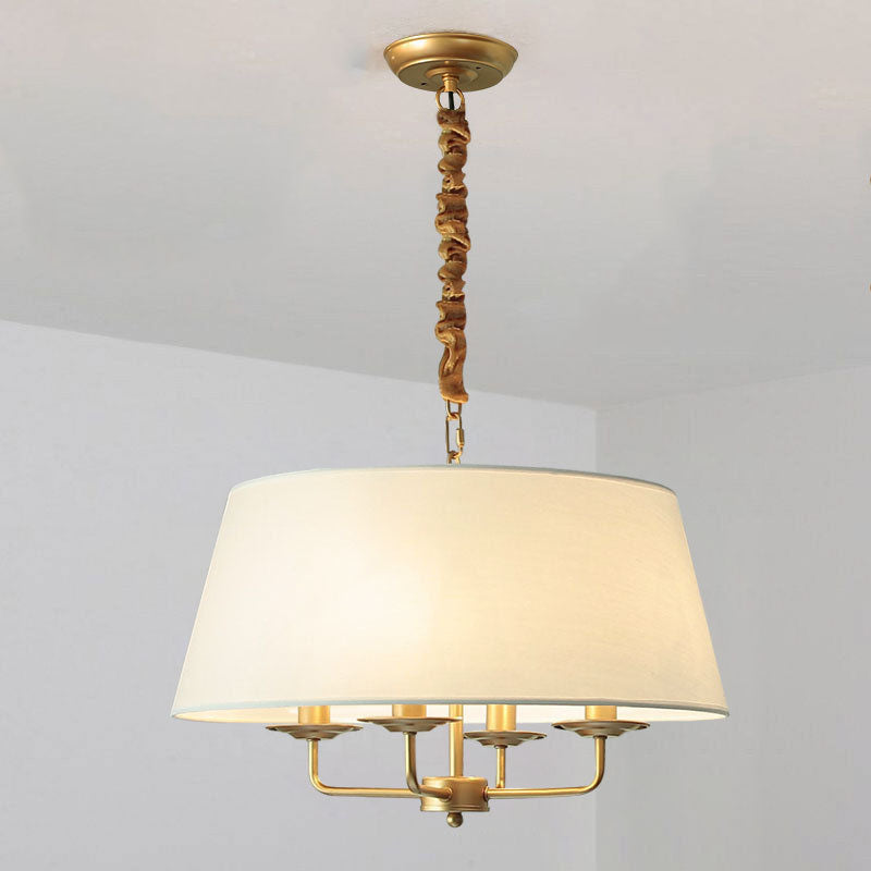 Lampadario Vintage Classico in Ferro Europeo a 4 Luci