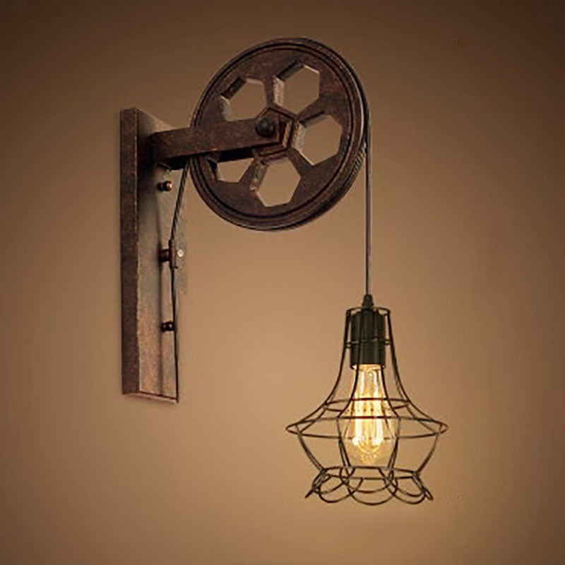 Applique da parete in ferro e legno vintage tradizionale con pulleys a 1 luce