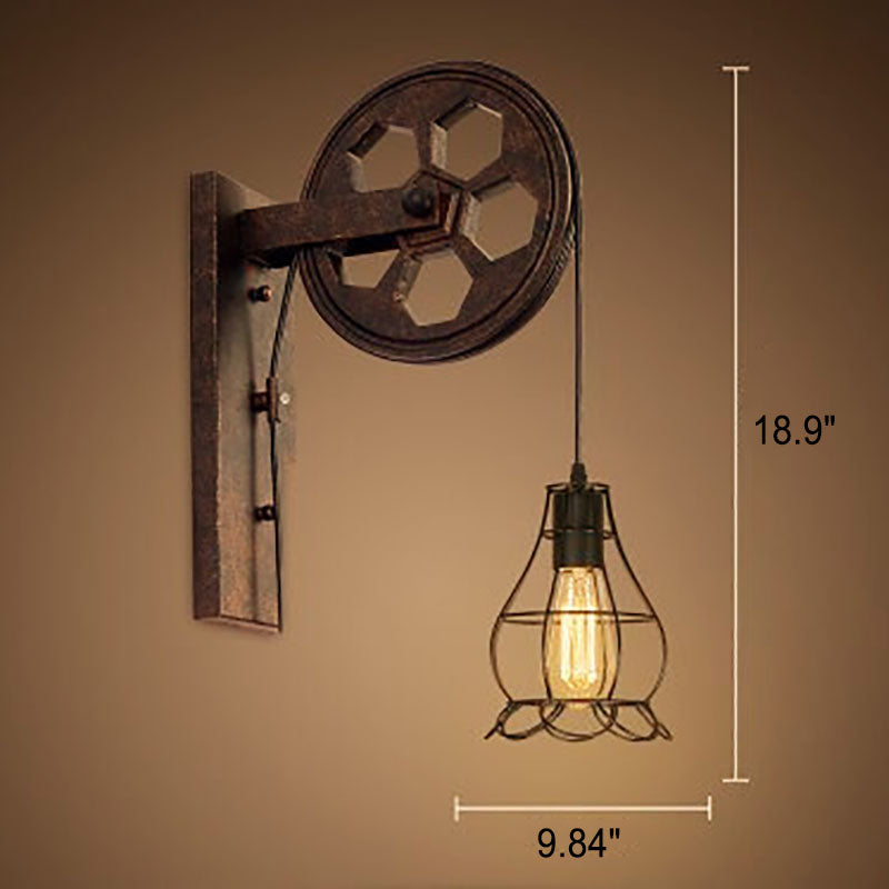 Applique da parete in ferro e legno vintage tradizionale con pulleys a 1 luce