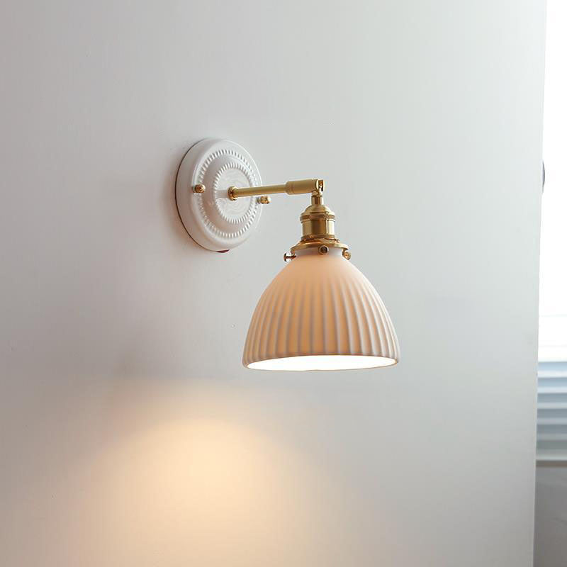 Applique da parete in ceramica vintage tradizionale rotonda in ottone con 1 luce per soggiorno