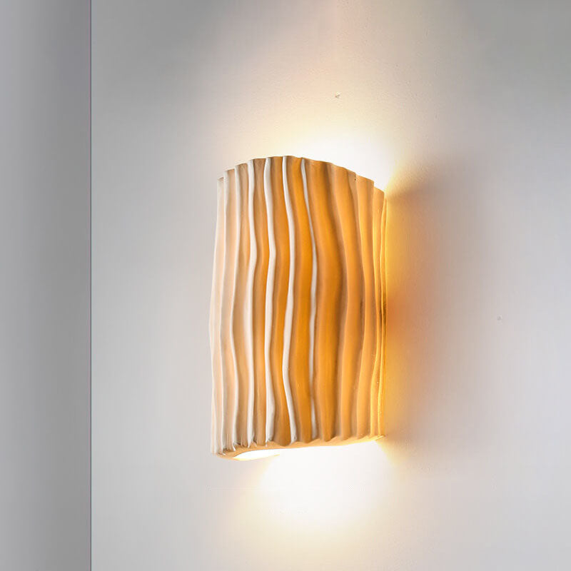 Applique a Parete a Due Luci in Resina Striata Nordica Contemporanea per Soggiorno