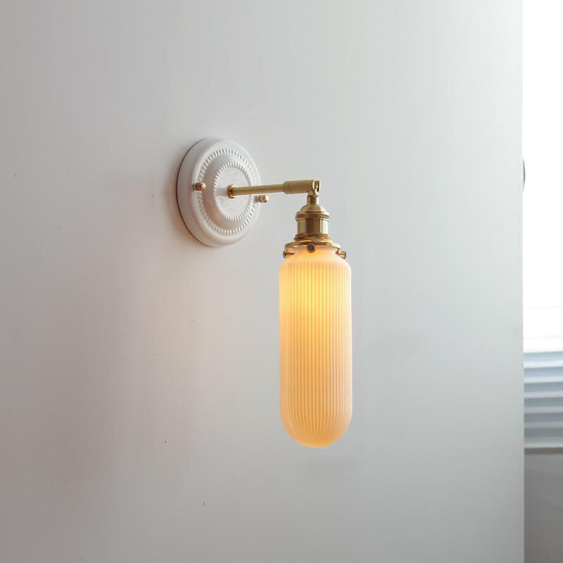 Applique da parete in ceramica vintage tradizionale rotonda in ottone con 1 luce per soggiorno